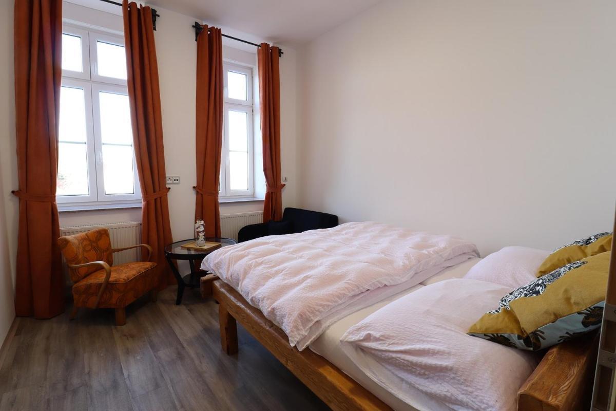 Penzion U Hlavacku Horazdovice Экстерьер фото
